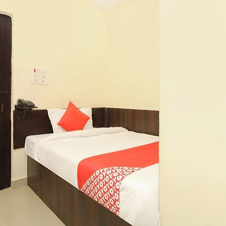Hotel O Vasundhara Guest House Near Tankbund Secundurabad Exteriér fotografie