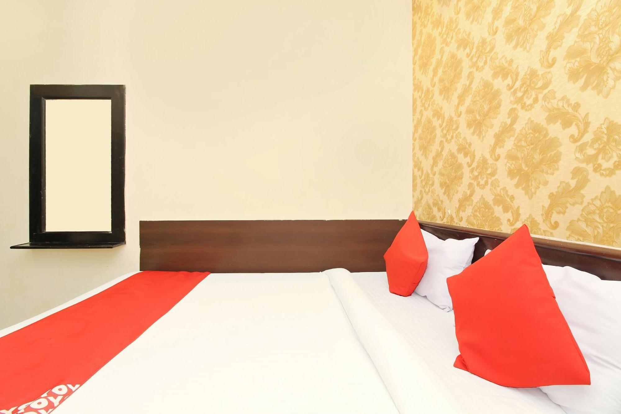 Hotel O Vasundhara Guest House Near Tankbund Secundurabad Exteriér fotografie